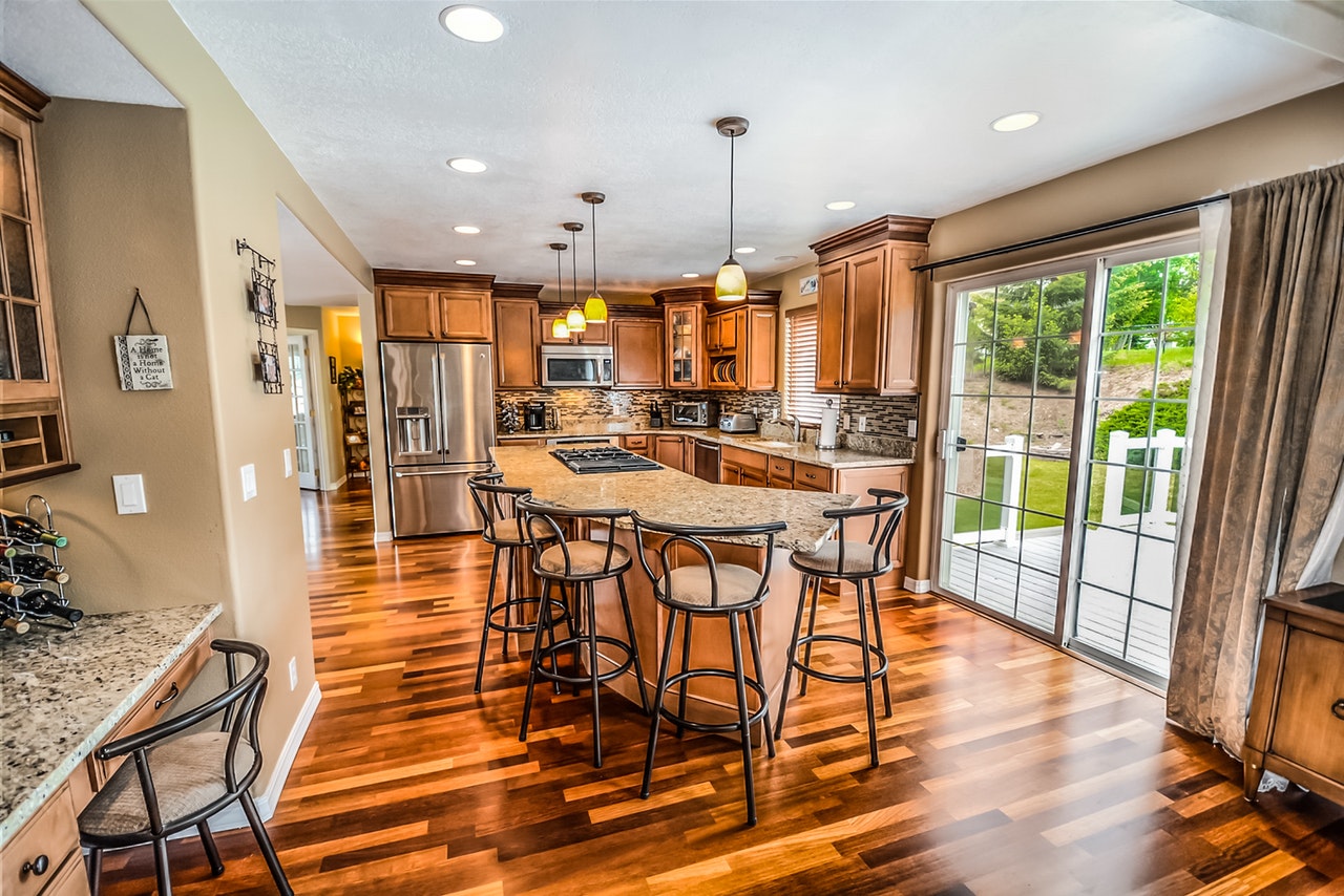 Laminate Floor Cleaning